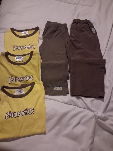 Girls brownies bundle - brownies, bundle.