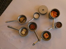 Vintage Dolls House  Dol Toi