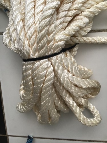Rope3 strand polyester size