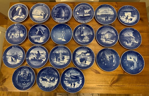 Royal copenhagen plates 21 - royal, x