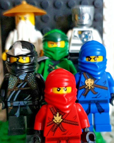 Lego ninjago minifigure bundle - lego,