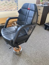 Aras Helm Seat. Electric Operated Pedestal.