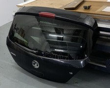 VAUXHALL CORSA D 5 DOOR TAILGATE IN CARBON FLASH BLACK Z22C(TINTED GLASS)