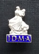 IDMA - International Dancing Masters Association Pin Badge. Blue bar ~ Vintage