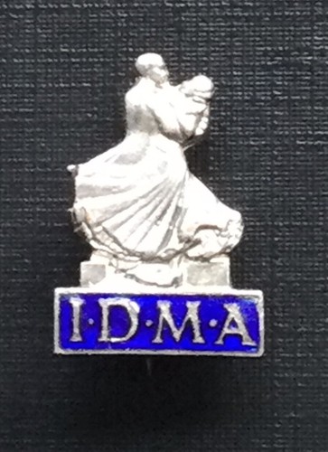 Idma pin badge - idma,