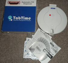 TabTime - Automatic Pill Dispenser - 6 Daily Alarms - Lockable Lid