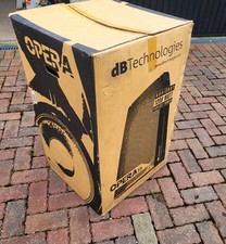 ☆☆PRICE REDUCED☆☆Pair of DB Technologies Opera 15 1200W 15" Active Speakers