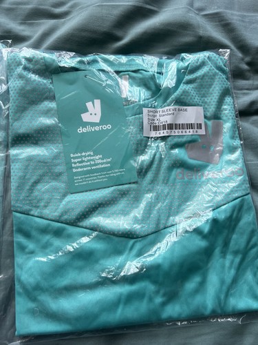 Deliveroo short sleeve base - deliveroo,