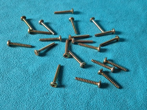 Under keys screws set - under,