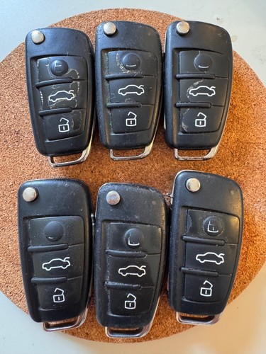 Audi button remote flip - audi,