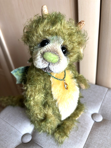 Artist teddy dragon urmel - artist,