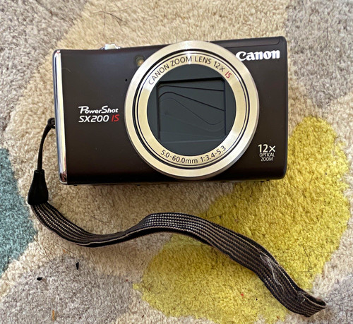 Canon powershot sx200 - canon, is