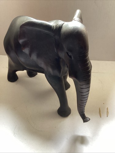 Large vintage carved ebony - large,