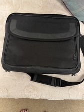 Black Targus Carrying Case for Laptop case / briefcase for 15" Laptop Free P+P