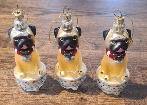 Glass pug dog - pug, christmas