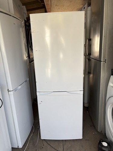 Curry essential fridge freezer - curry,