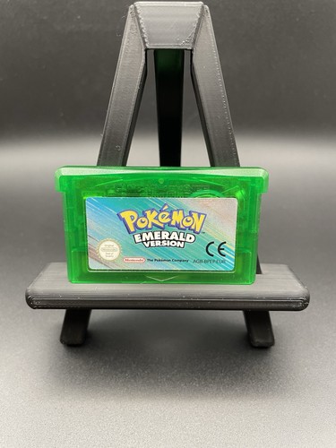 Pokemon emerald gba genuine - emerald,