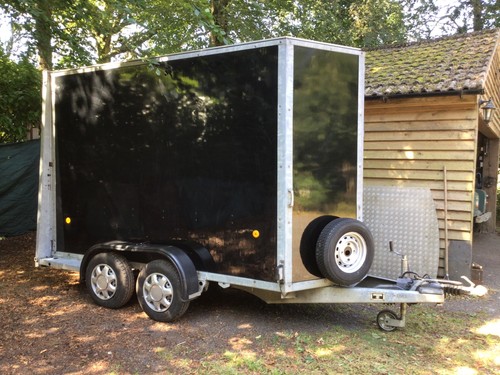 Ifor williams box - box, trailer