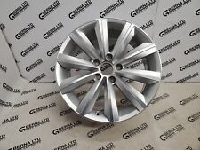 1x Genuine VW Passat MK7