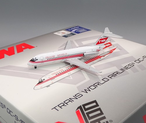 400 twa n1067t - twa,