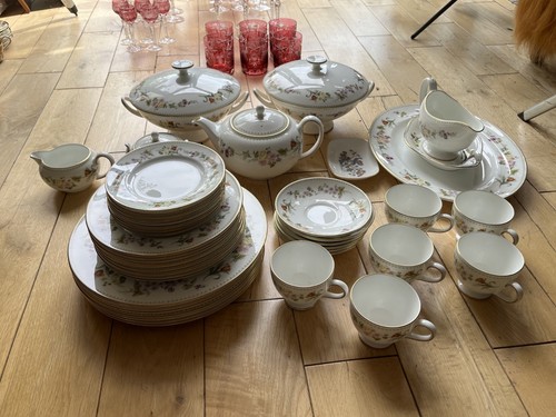 Wedgwood mirabelle bone china - wedgwood,