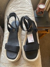 Ladies BNWT primark sandals size 7