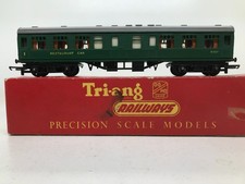 TRIANG OO GAUGE R.229 BR GREEN RESTAURANT CAR + BOXED