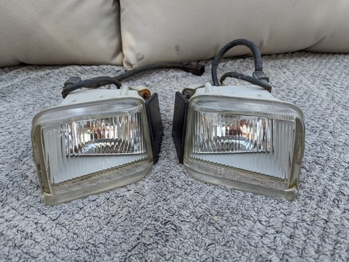 Front bumper fog - bumper, fits