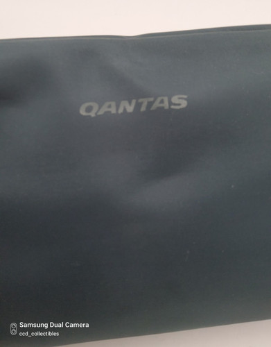 Qantas business class - class, amenity