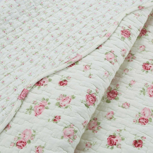 Soft shabby chic white pink - chic,