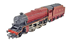 Hornby R842 OO LMS Maroon