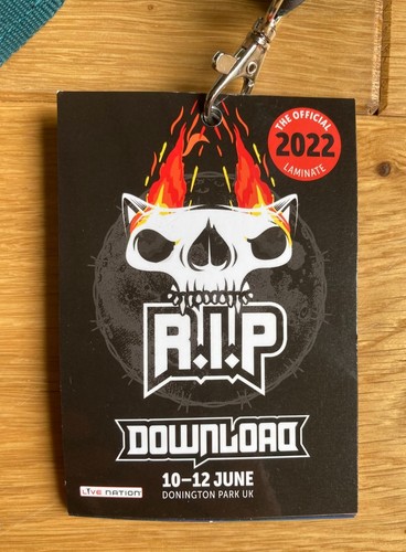Official kiss download - kiss, uk