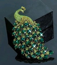 Vintage Peacock Brooch - Intricate Green & Golden Zinc Alloy with Rhinestones
