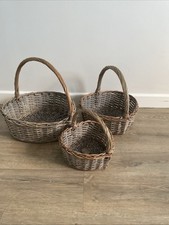 Set Of 3 Heart Shaped Baskets