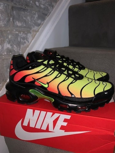 Size brand new nike air - brand,