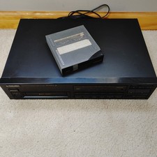 Retro Pioneer CD Player w 6