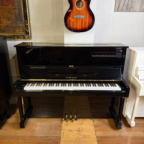 Yamaha upright piano black - upright,