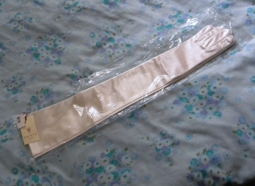 Bnwt dents long white stretch - bnwt,