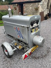 DIESEL WELDER GENERATOR, 300 AMP, RED-D-ARC, FAST ROAD TOW, 2 x 110v POWER.