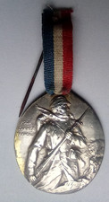 FRANCE WWI / 1915 FRENCH POILU SOLDIER WW1 JOURNEE SILVERED MEDAL