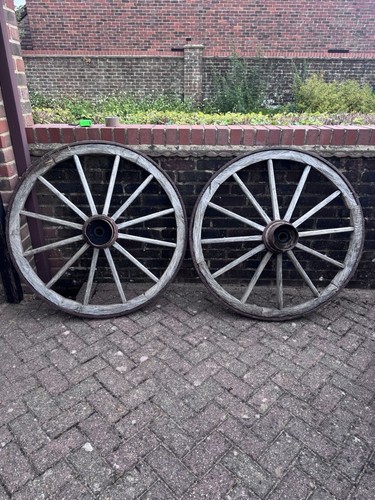 Original antique waggon - original, wheels
