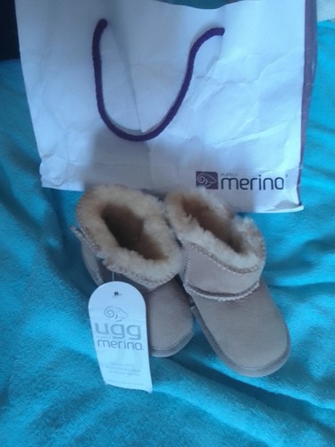 Baby uggs medium - medium,