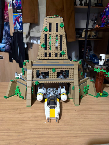 Lego star wars 75365 yavin - lego,