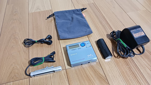 Sony r910 walkman - sony,