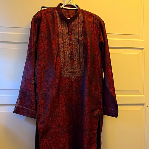 Men embroidered red paisley - red,