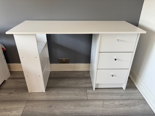 Malibu drawer office desk - malibu,