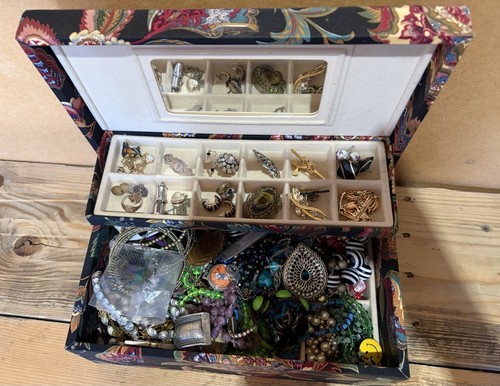 Jewellery job lot box - lot, &