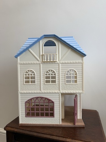 Sylvanian families cedar - cedar, lodge