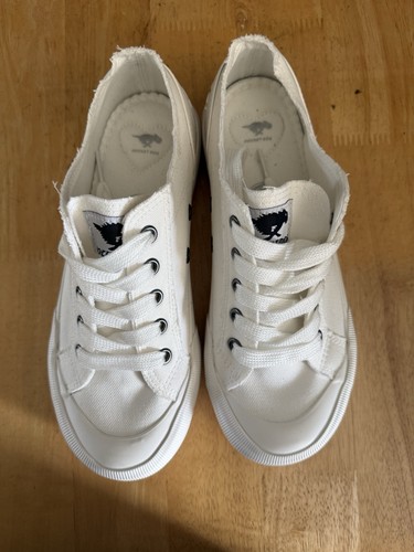 Rocket dog white canvas - dog,