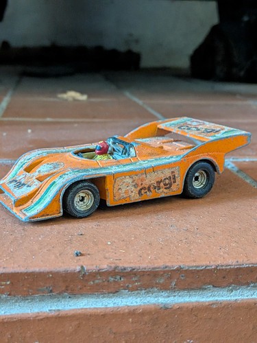 Vintage corgi toys porsche - corgi,